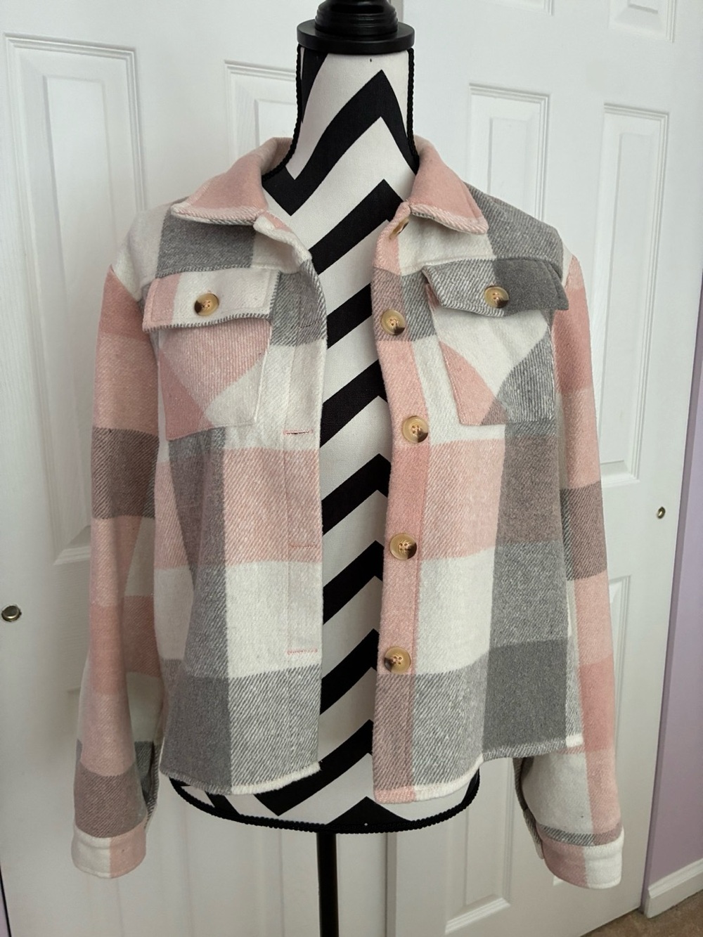 zeagoo Pink Gray and White Plaid Teddy Shacket